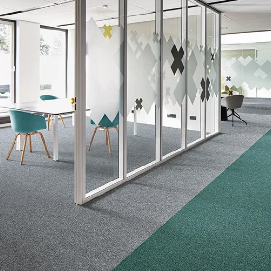 Wykładzina dywanowa w rolce Forbo Akzent