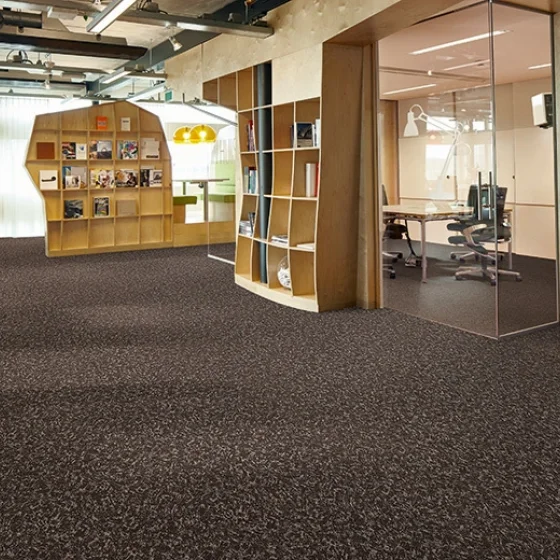 Wykładzina dywanowa w rolce Forbo Showtime Graphic Loft