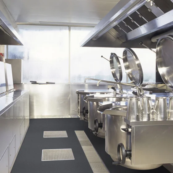 Wykładzina elastyczna PCW Tarkett Safetred Universal R12 