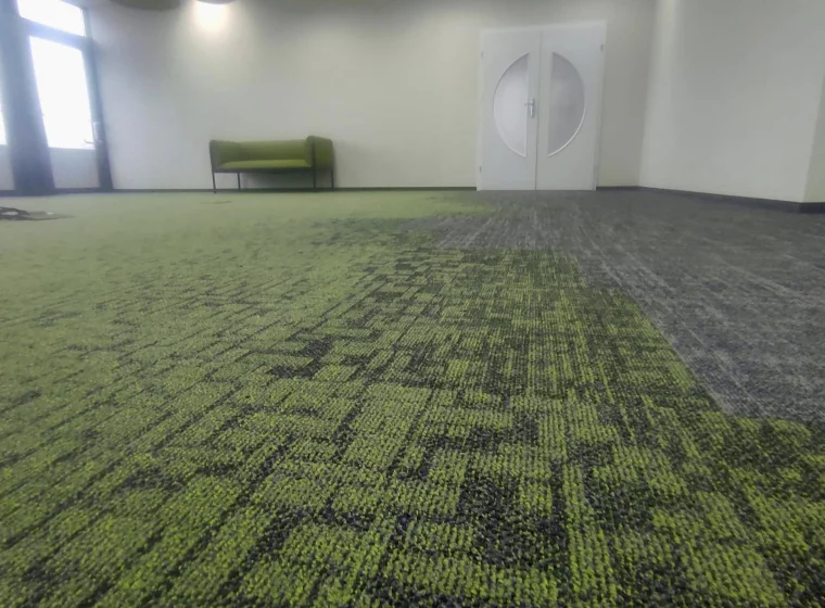 Realizacja montażu wykładziny Modulyss Core – przestrzeń biurowa 200 m²