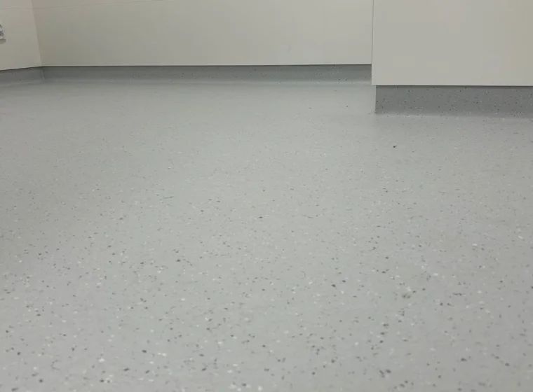Apteka - Wykładzina Gerflor Mipolam Planet 80m² | Realizacja