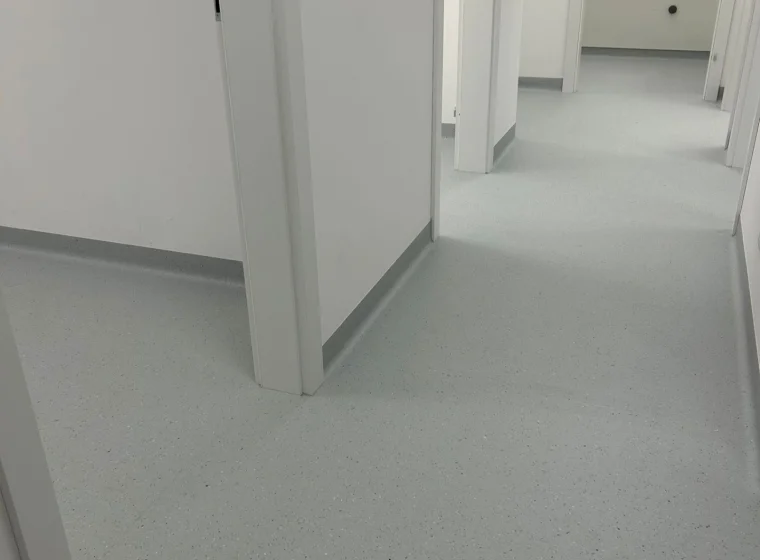 Apteka - Wykładzina Gerflor Mipolam Planet 80m² | Realizacja