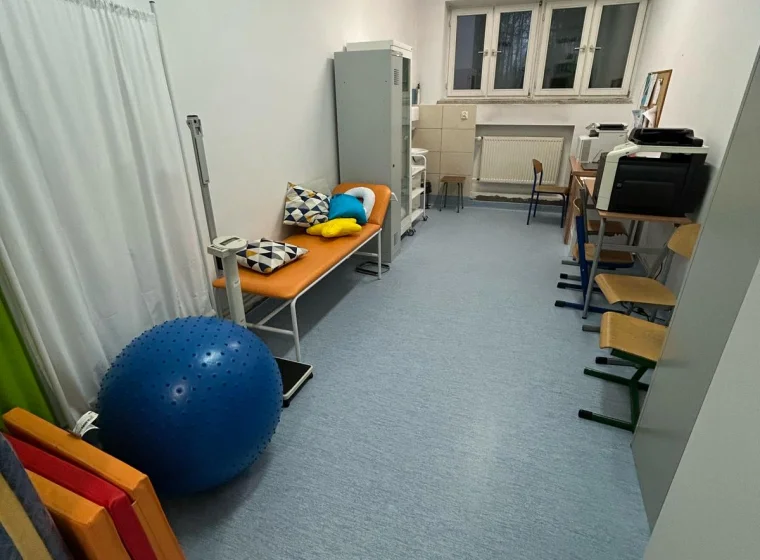 Wykładzina tarkett w sali realizacja montażu
