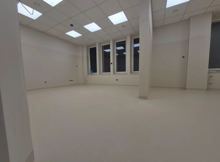 Montaż wykładzin w Centrum Medycznym | Warszawa | Realizacja