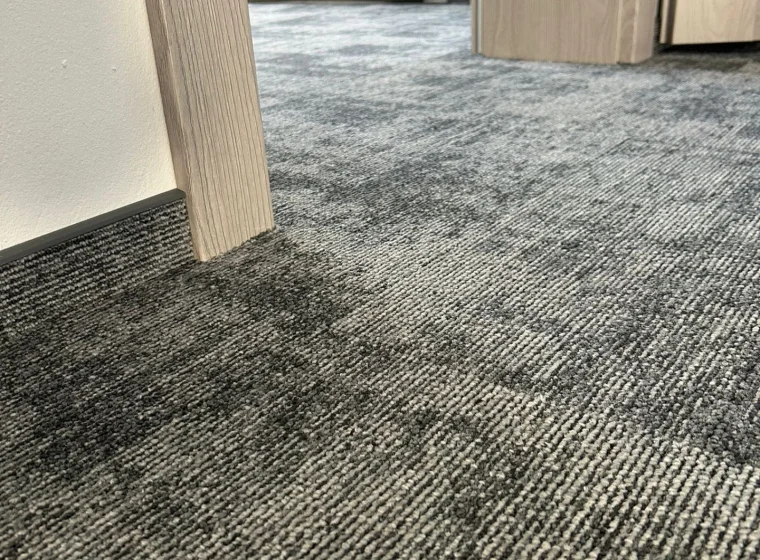 Płytki dywanowe w hotelu