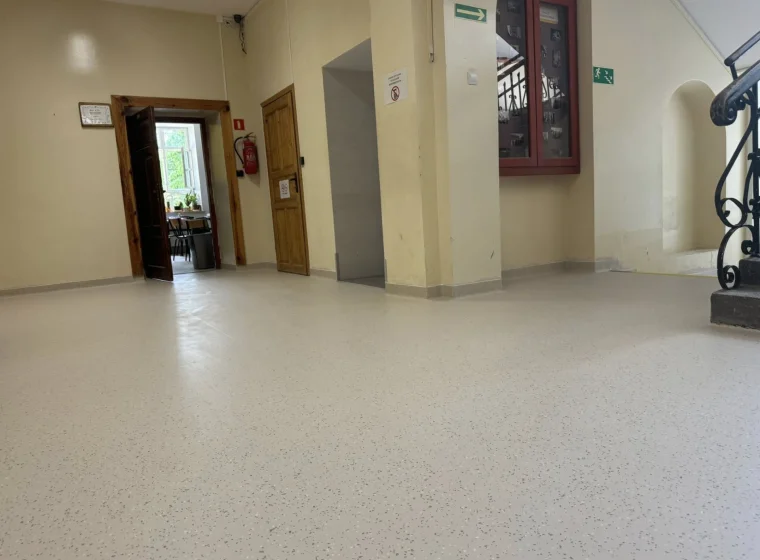IQ Eminent od Tarkett, montaż wykładzin w Ośrodku Szkolno Wychowawczym