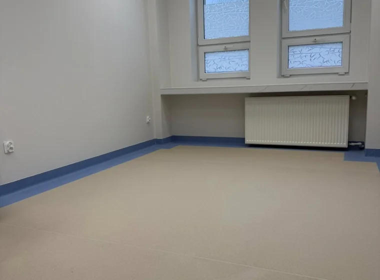 Montaż wykładziny Gerflor Tarasafe w przychodni - 300m² - Wykładziny Warszawa