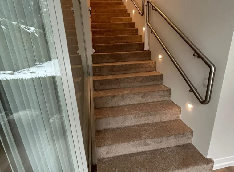 SmartStrand na schodach - Wykładziny Warszawa