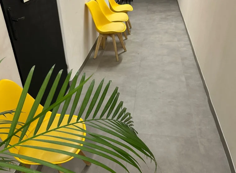 Montaż płytek LVT Gerflor – Szkoła Akrobatyki | Warszawa