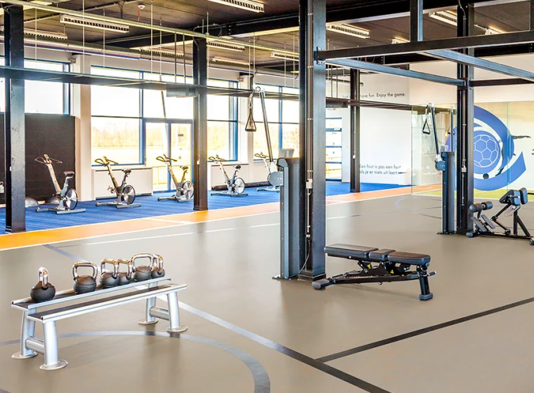 Jaka wykładzina do siłowni i klubu sportowego czy fitness?