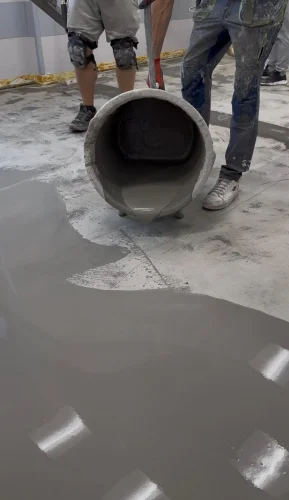 Czy każda wylewka nadaje się pod wykładzinę PCV lub LVT? I czy to niebezpieczne?